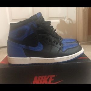 Air Jordan 1 Retro High OG “Royal” 2017